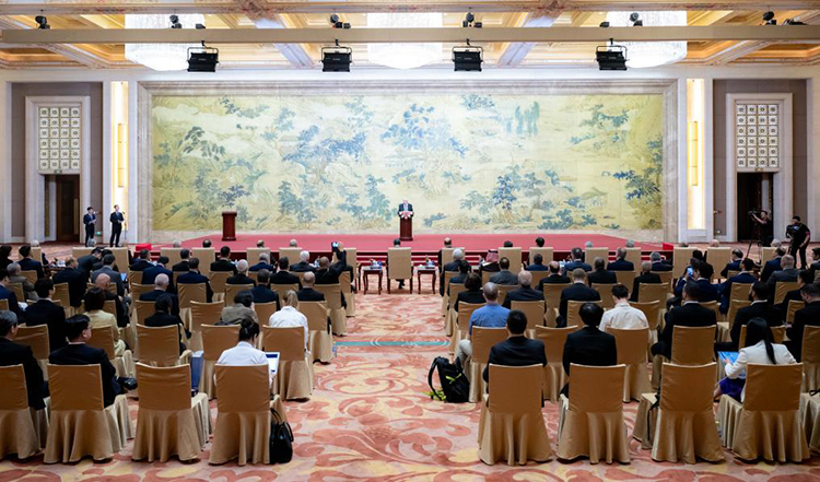 中國(guó)強(qiáng)大可以讓世界和平，《北京宣言》的簽署